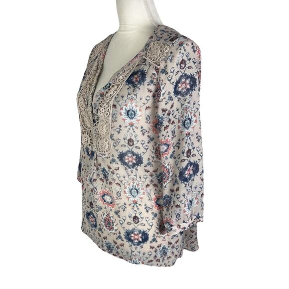Anthropologie Maeve Stillwater Crochet Blouse Neutral Motif Floral Size 8 - Picture 5 of 7